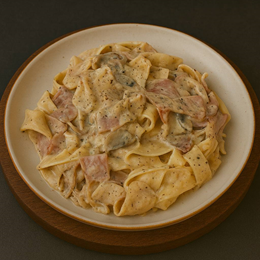 1. Makaron z boczkiem